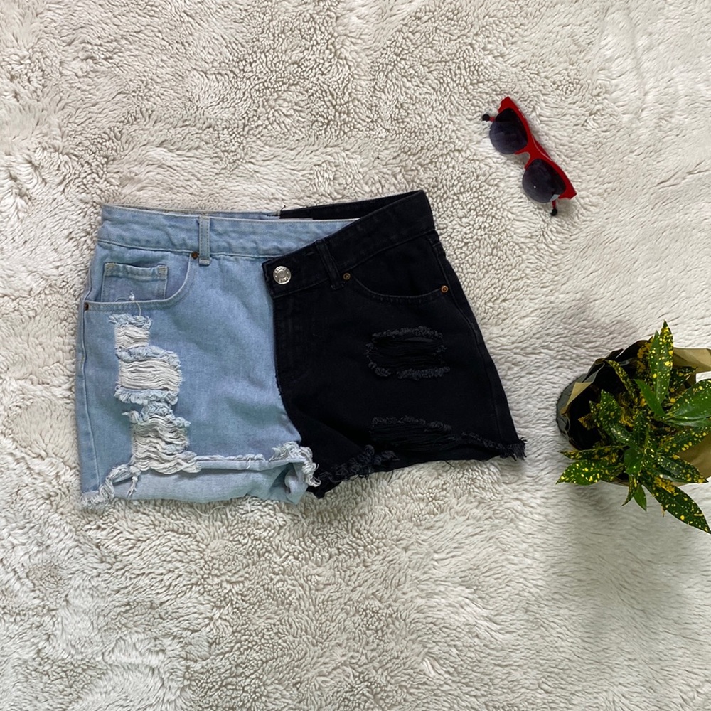 🤩🖤 Punk Denim Shorts
